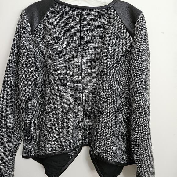 a.n.a. Open Front Moto Tweed Jacket Black White Woven Zippered Pockets XL - Picture 2 of 11